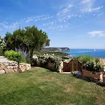Piccolo Pevero Retreat *