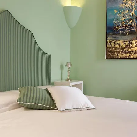 펜션 Piccolo Pevero Retreat