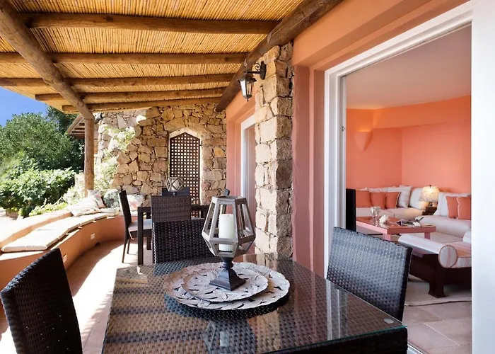 Piccolo Pevero Retreat بيت للعطل