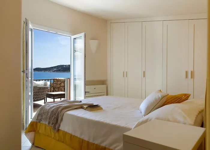 Piccolo Pevero Retreat Holiday home