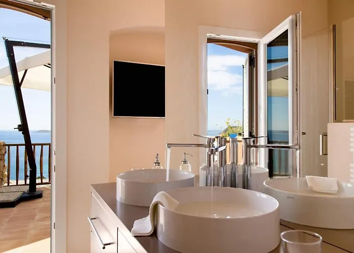 펜션 Piccolo Pevero Retreat 포르투 세르보